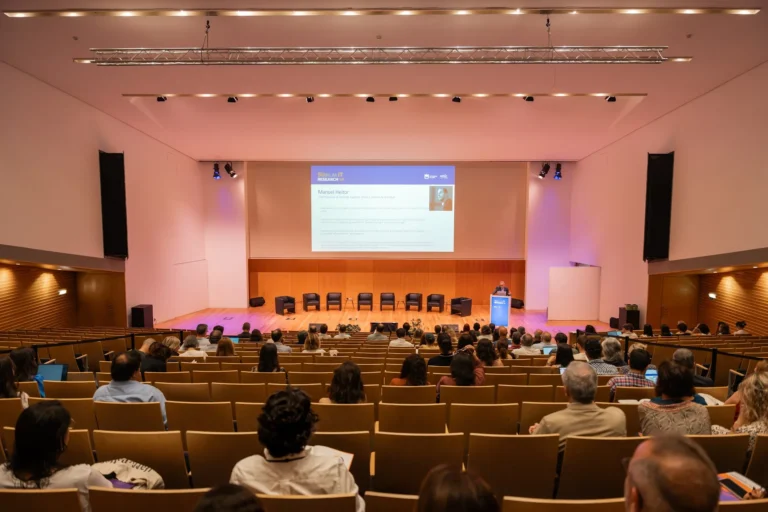 RESEARCH-SUMMIT-DIA-15-12